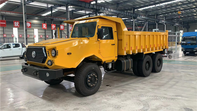 礦山專(zhuān)用運(yùn)輸車(chē)需要什么證件才能開(kāi)？